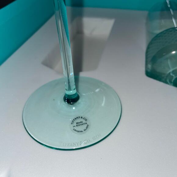 Tiffany & Co. Pair of Diamond Point Champagne Flutes New RARE retired - Picture 10 of 13